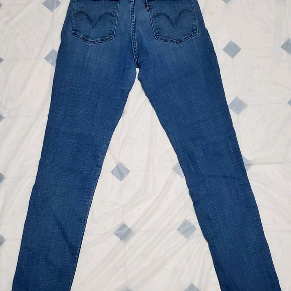 Mid Rize Skinny jeans👖 - Picture 2 of 2